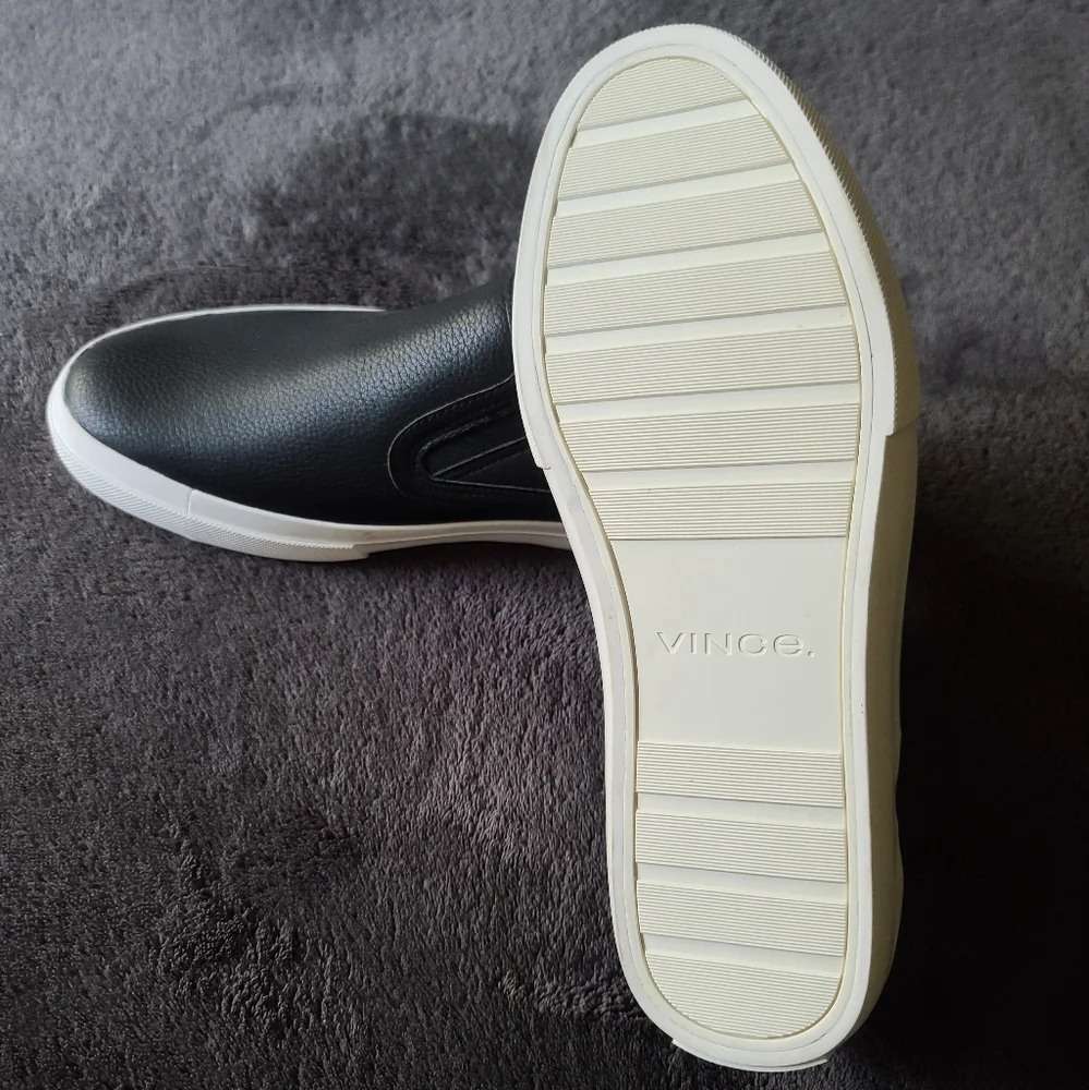 Vince Men's Slip-On Sneaker,  7.5 - Picture 4 of 8